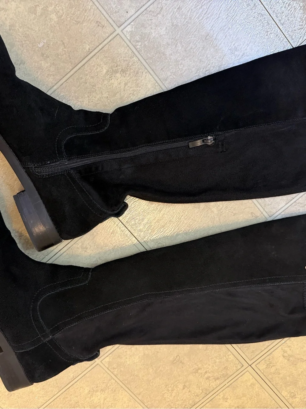 Very Volatile Black Knee High Riding Boots Women’s 8M